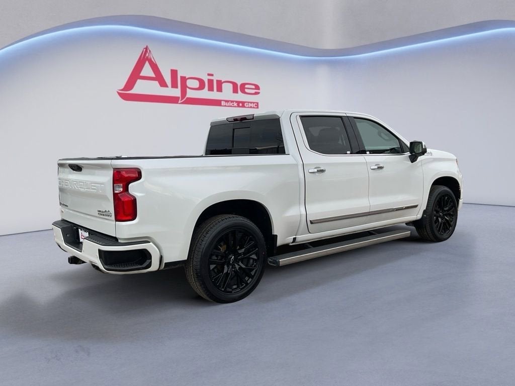 2022 Chevrolet Silverado 1500 High Country