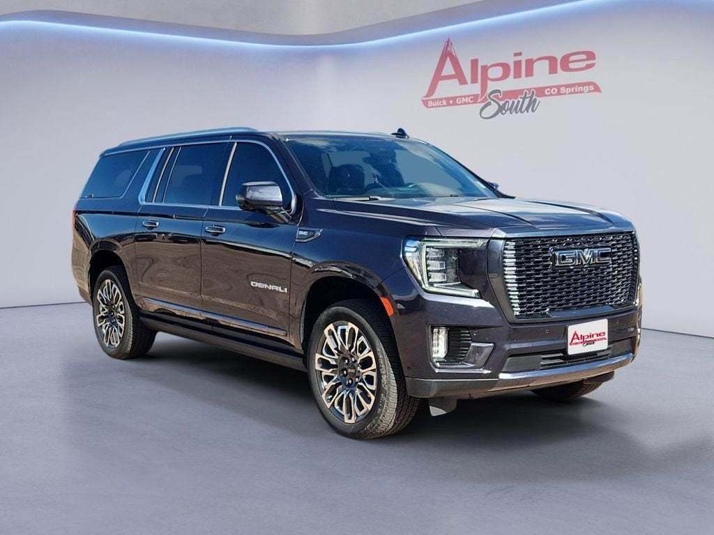 2023 GMC Yukon XL Denali Ultimate