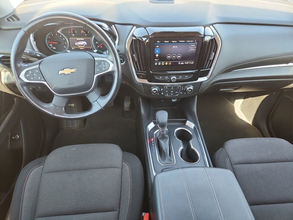 2021 Chevrolet Traverse LT Cloth