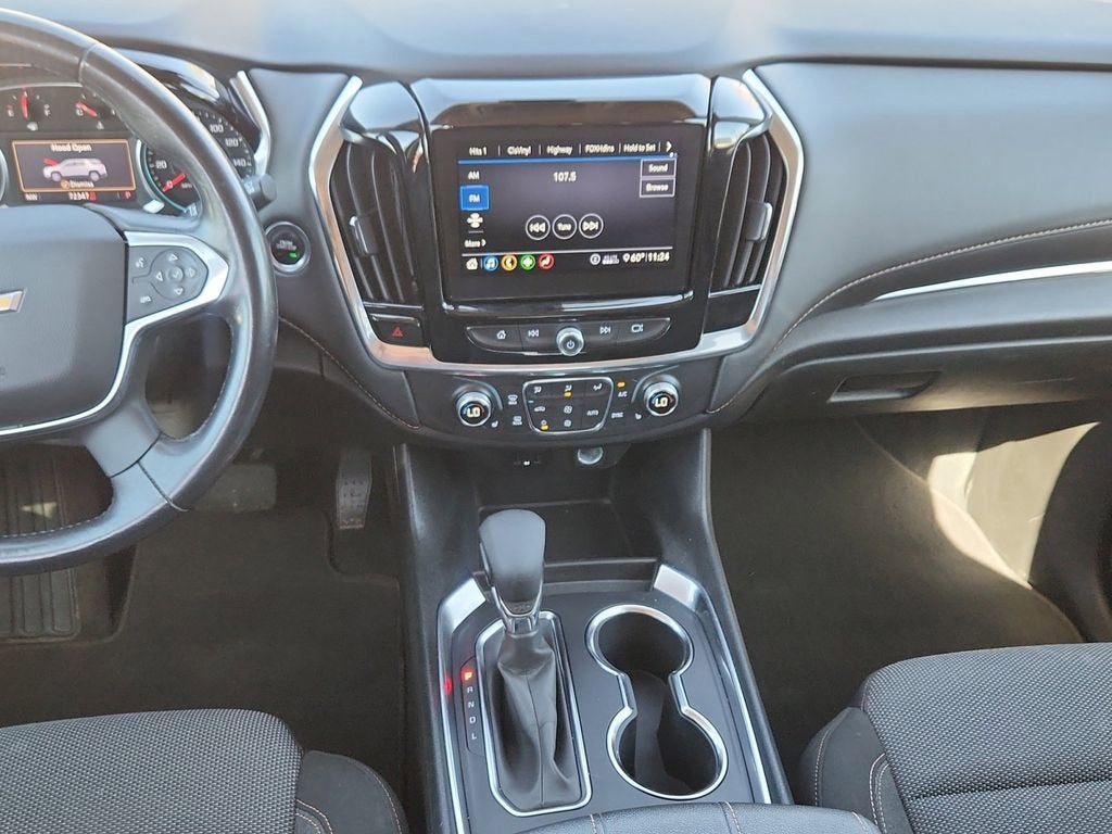 2021 Chevrolet Traverse LT Cloth