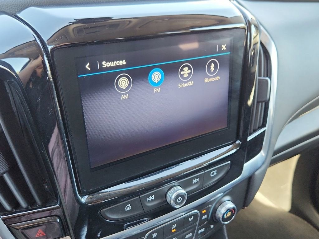 2021 Chevrolet Traverse LT Cloth