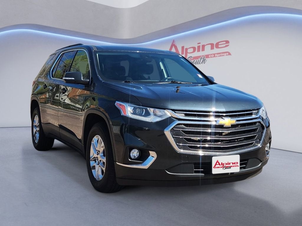 2021 Chevrolet Traverse LT Cloth