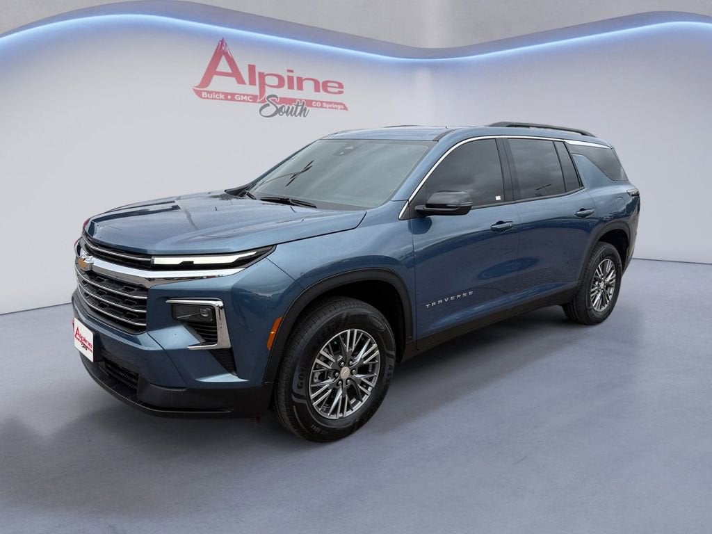 2025 Chevrolet Traverse LT