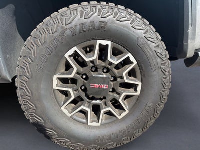 2025 GMC Sierra 2500 HD AT4X
