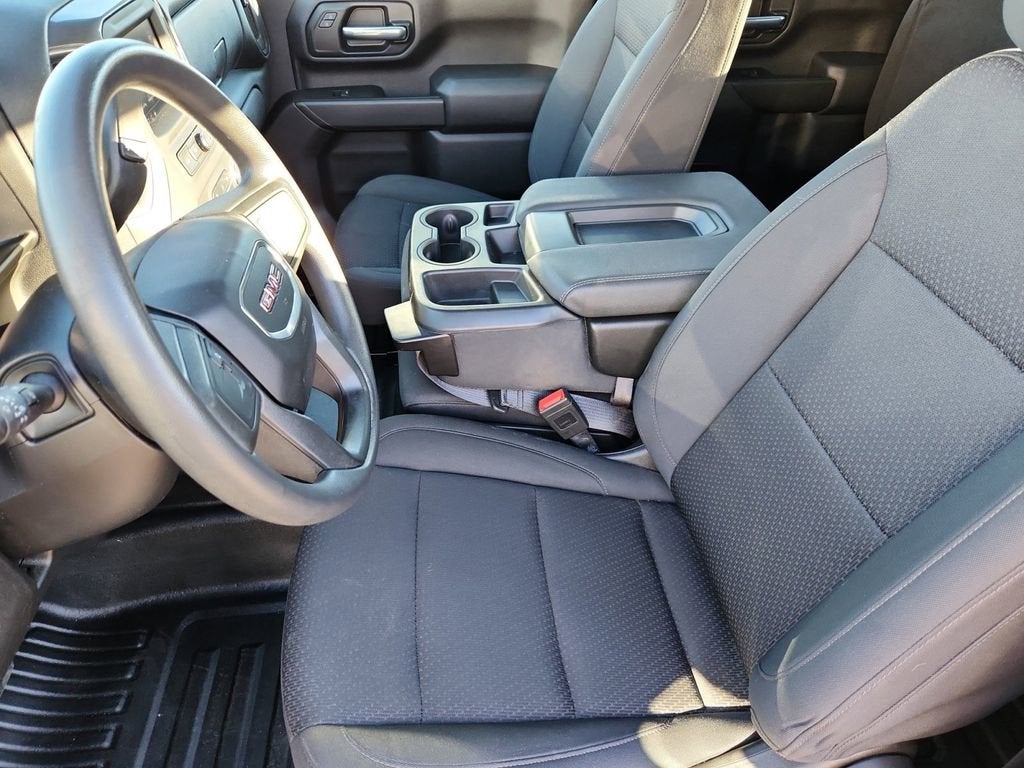 2024 GMC Sierra 2500 HD Pro