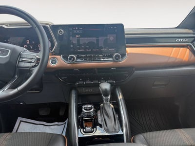 2024 GMC Canyon AT4