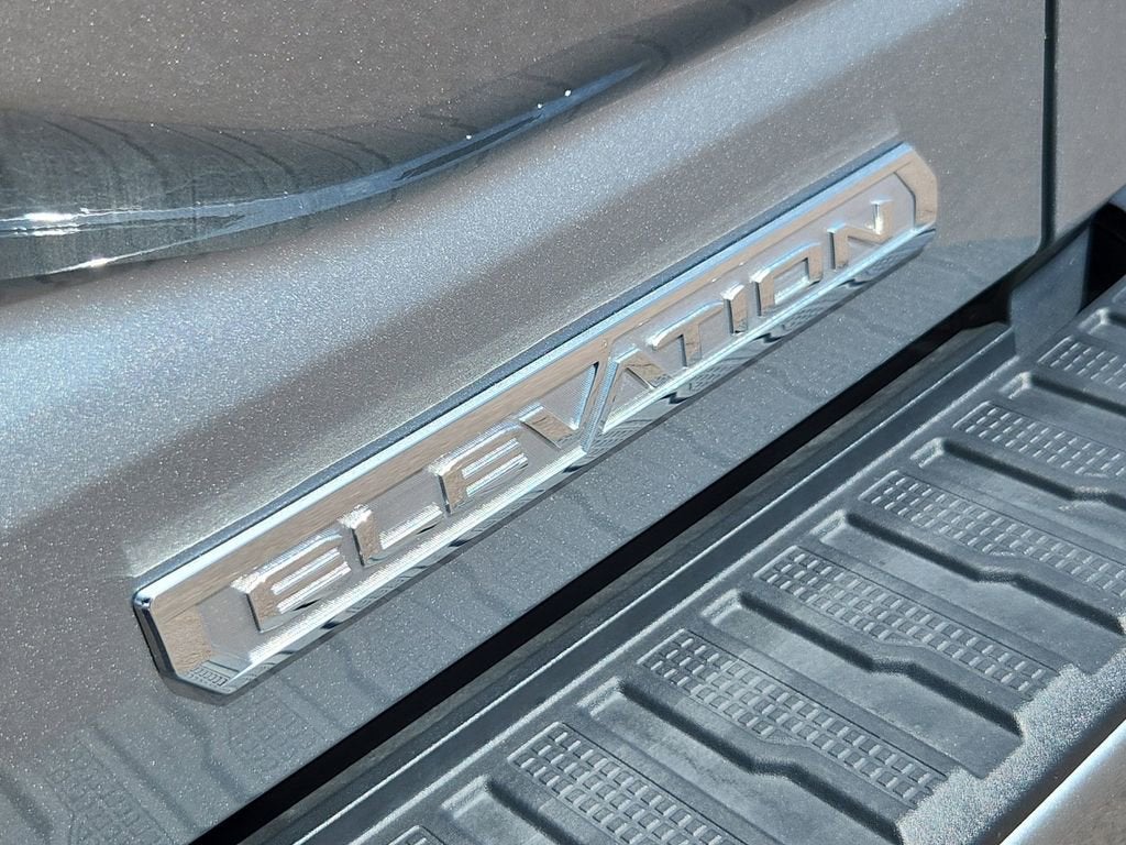 2025 GMC Sierra 1500 Elevation