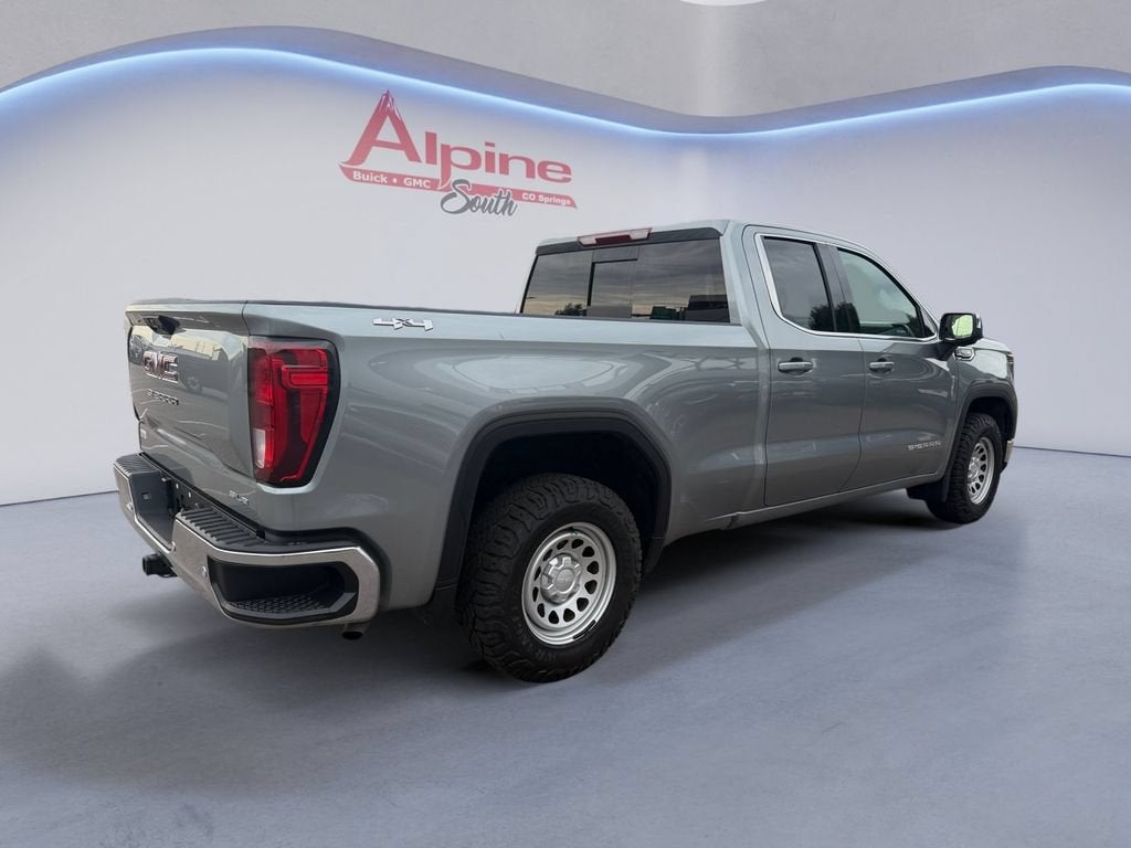 2025 GMC Sierra 1500 SLE