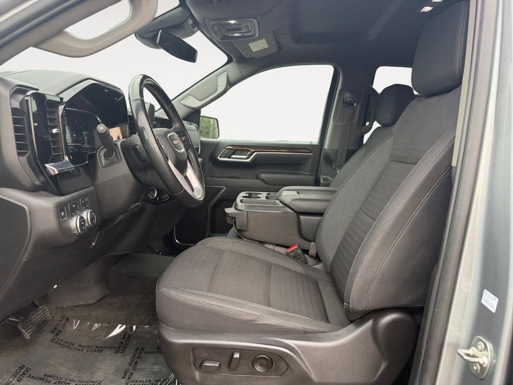2025 GMC Sierra 1500 SLE