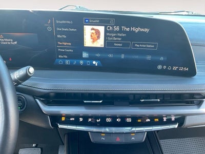 2024 Cadillac XT4 Premium Luxury