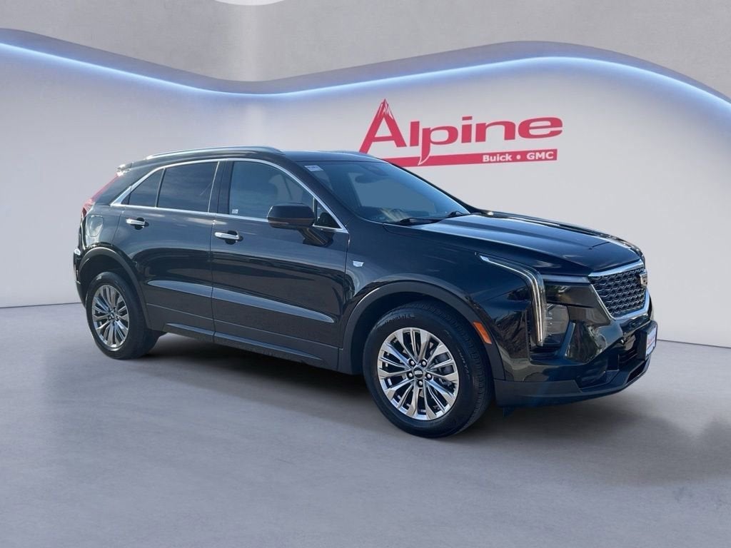2024 Cadillac XT4 Premium Luxury