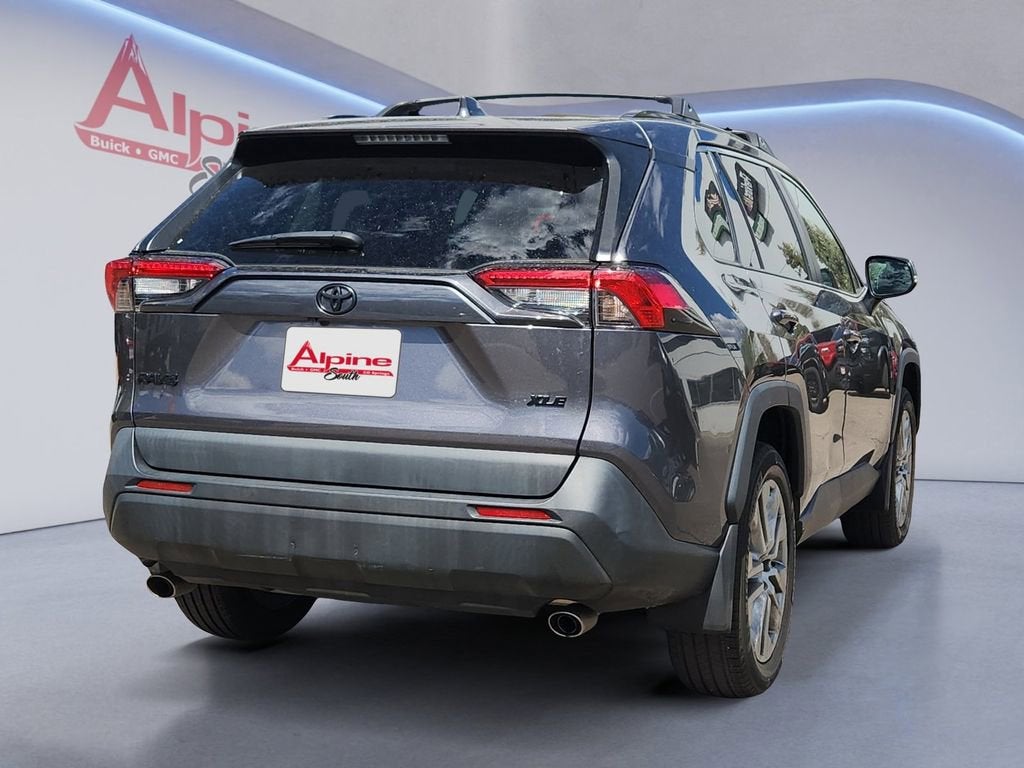 2022 Toyota RAV4 XLE Premium