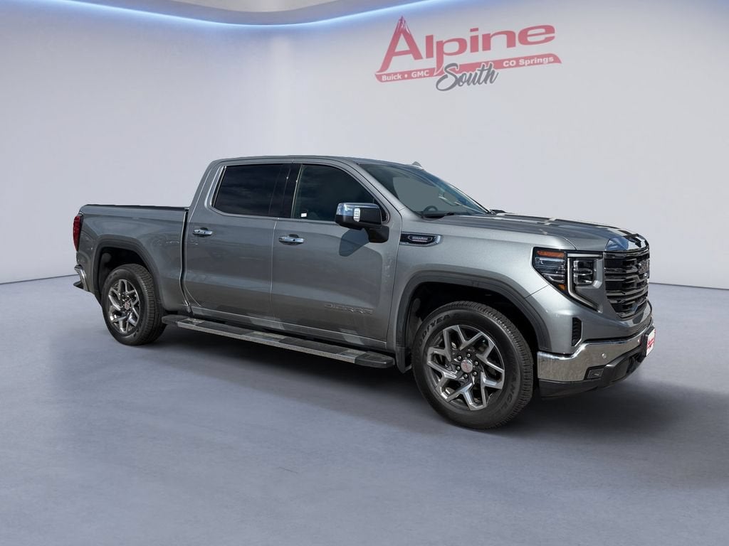 2024 GMC Sierra 1500 SLT