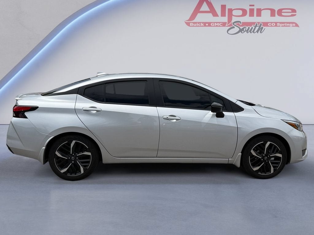 2025 Nissan Versa SR