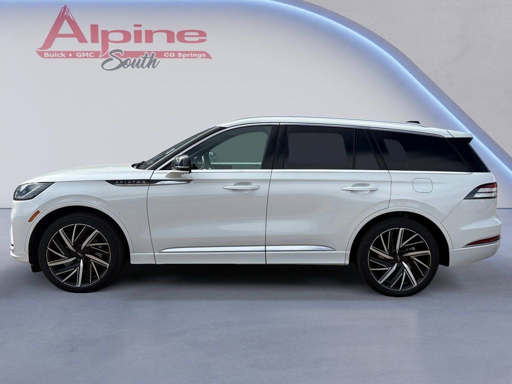 2025 Lincoln Aviator Black Label
