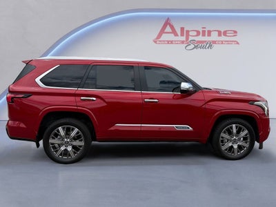 2024 Toyota Sequoia SR5