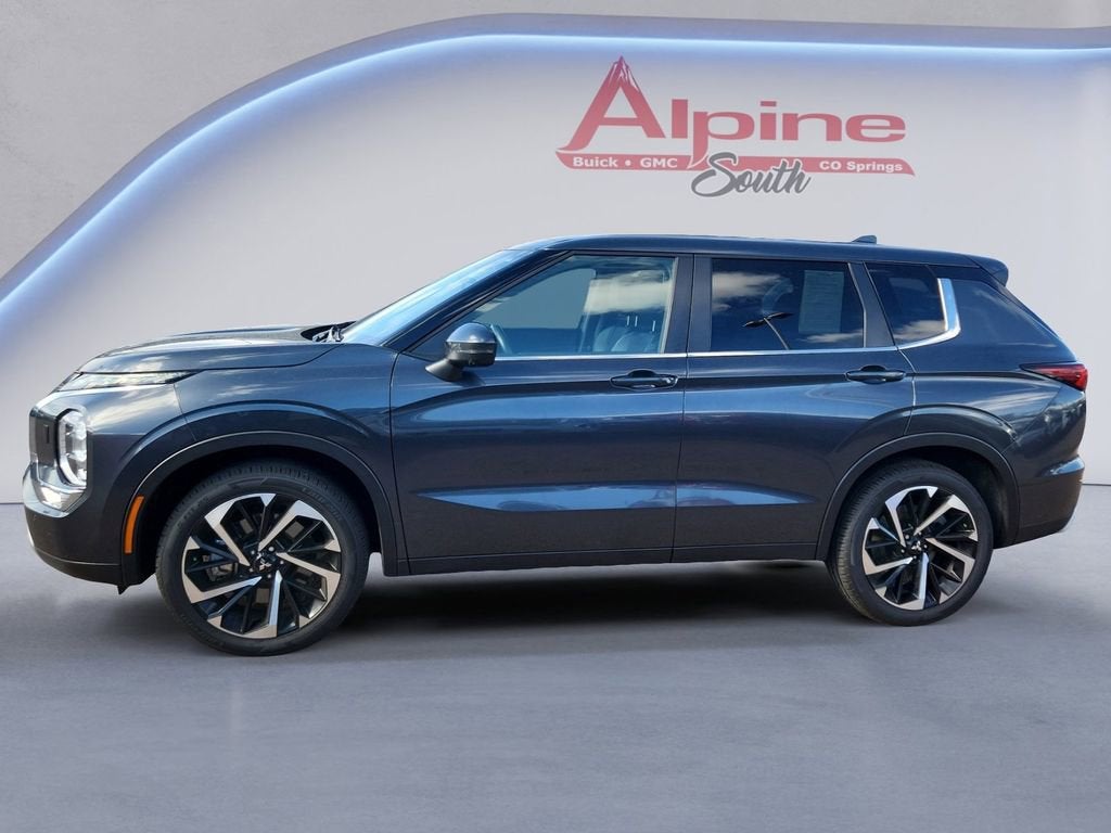 2024 Mitsubishi Outlander SE