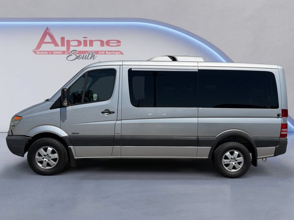 2010 Mercedes-Benz Sprinter Passenger Vans 2500 144"