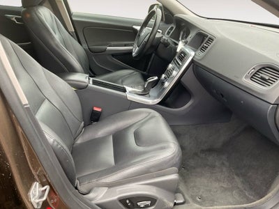 2018 Volvo V60 Cross Country T5 AWD