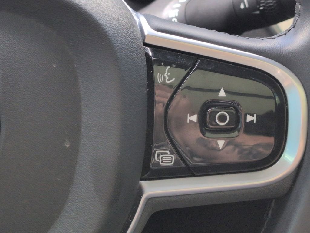 2022 Volvo XC60 Inscription