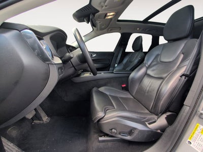 2022 Volvo XC60 Inscription