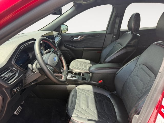 2024 Ford Escape ST-Line Elite