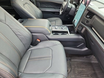 2023 Ford Expedition Platinum