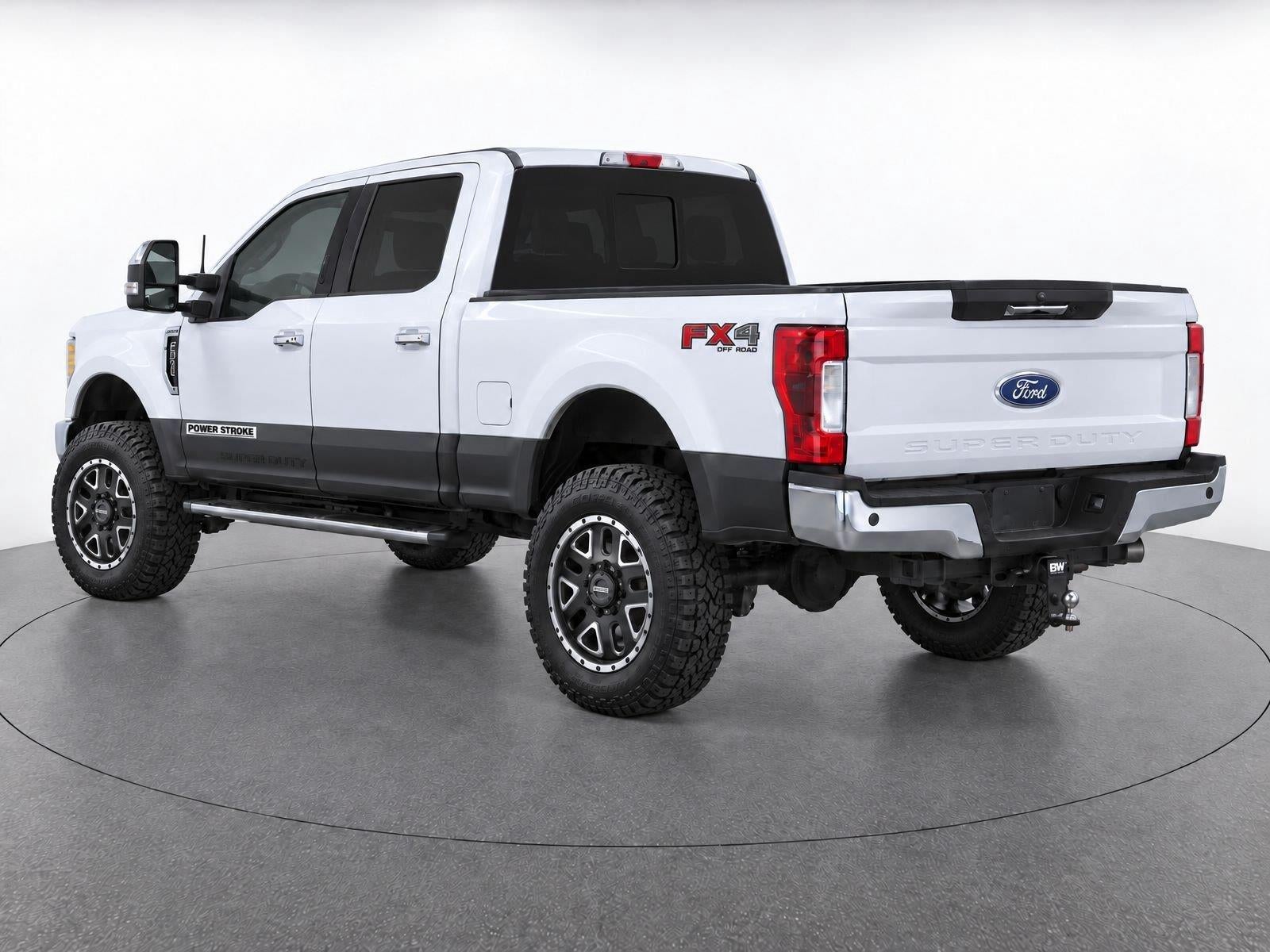 2017 Ford Super Duty F-350 Lariat