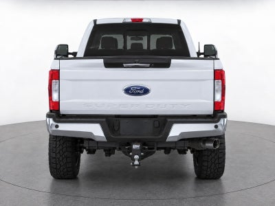 2017 Ford Super Duty F-350 Lariat