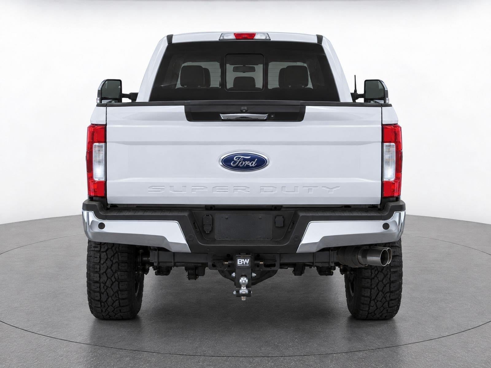 2017 Ford Super Duty F-350 Lariat