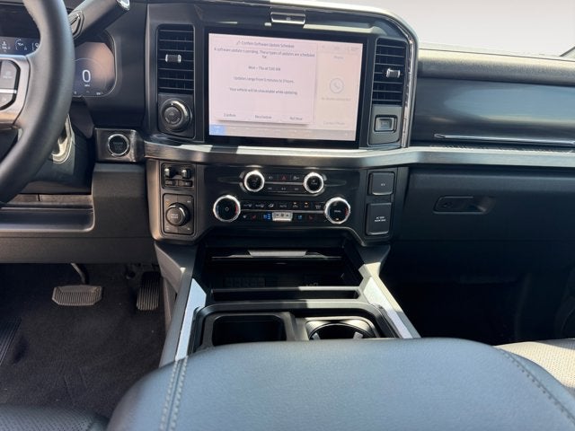 2025 Ford F-350SD Lariat