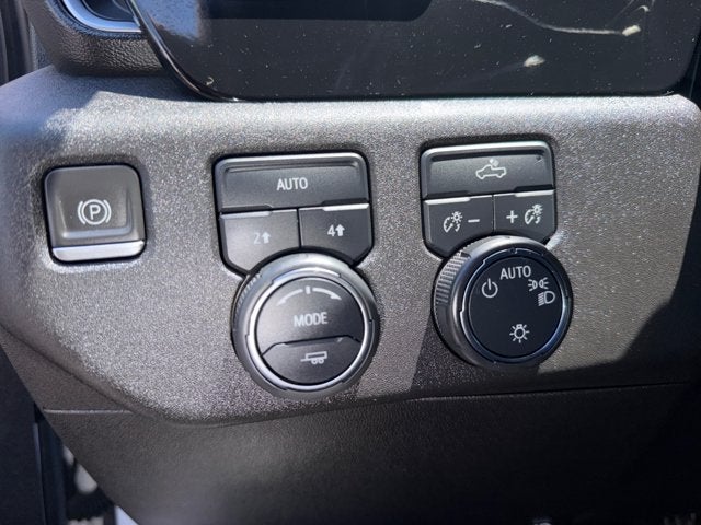 2022 Chevrolet Silverado 1500 LT LT1