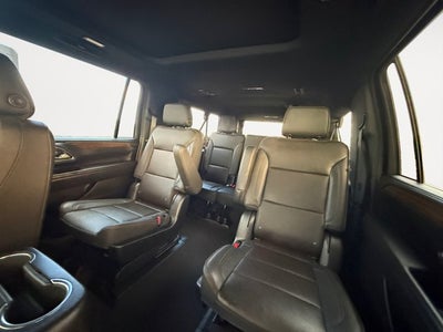 2023 Chevrolet Suburban High Country
