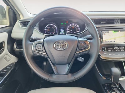 2017 Toyota Avalon Hybrid XLE Plus