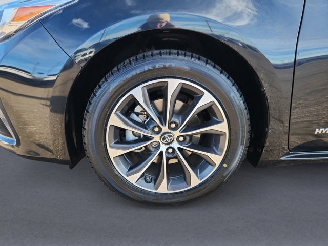 2017 Toyota Avalon Hybrid XLE Plus