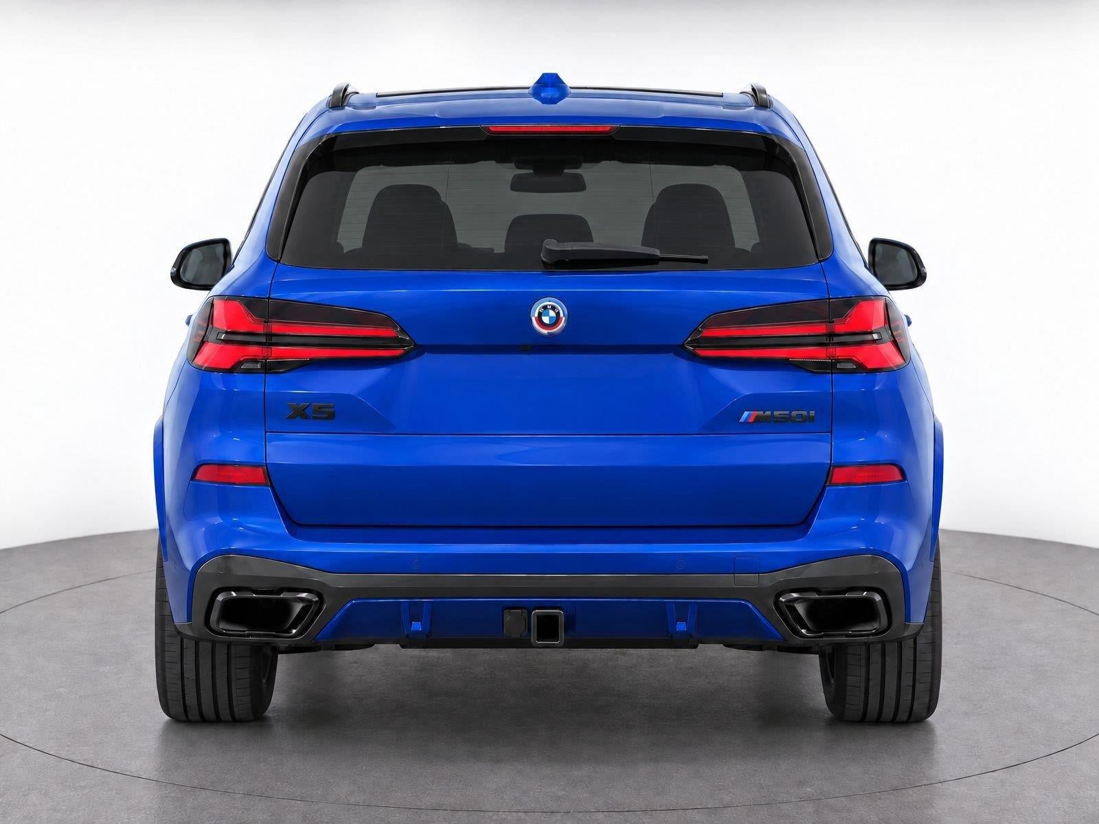 2024 BMW X5 M60i