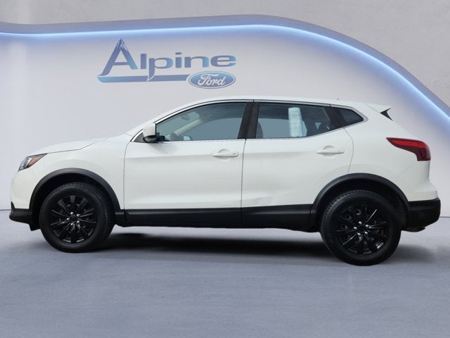 2018 Nissan Rogue Sport S