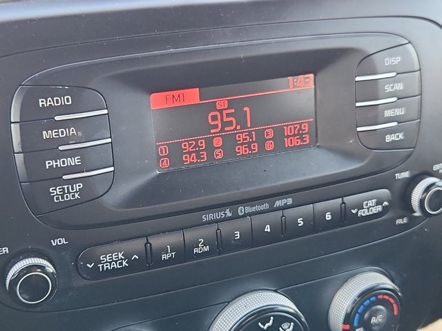 2016 Kia Soul Base