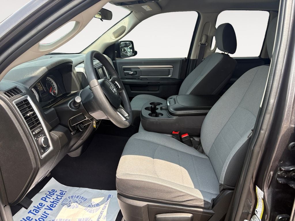 2024 RAM 1500 Classic SLT