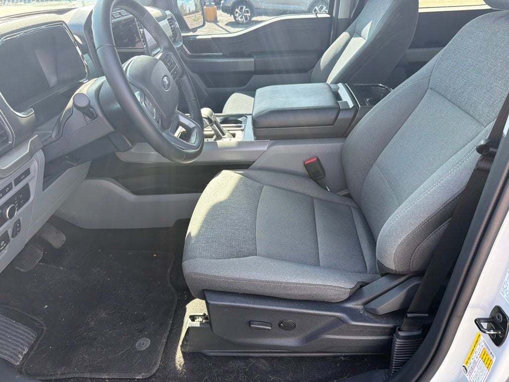 2024 Ford F-150 Lightning XLT
