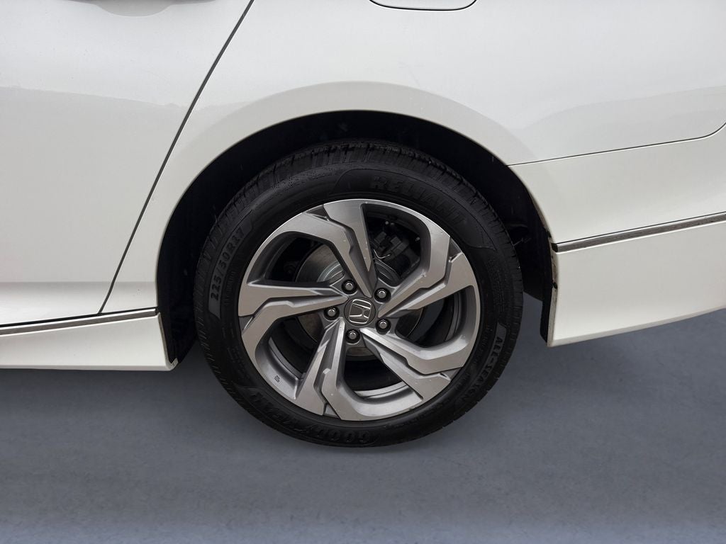 2018 Honda Accord EX-L w/Navigation