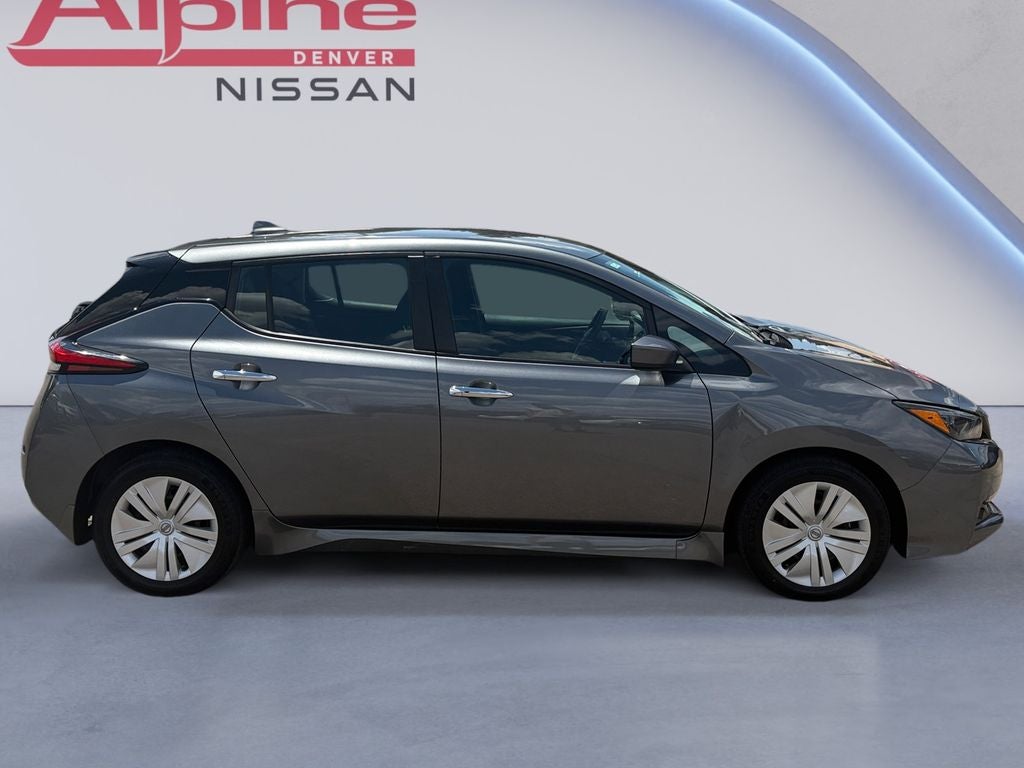 2024 Nissan Leaf S