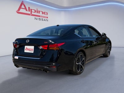 2023 Nissan Altima 2.5 SR