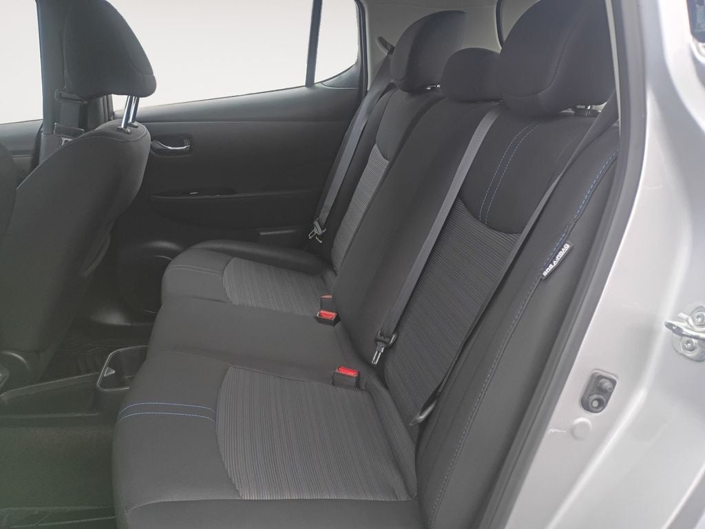 2025 Nissan Leaf SV Plus