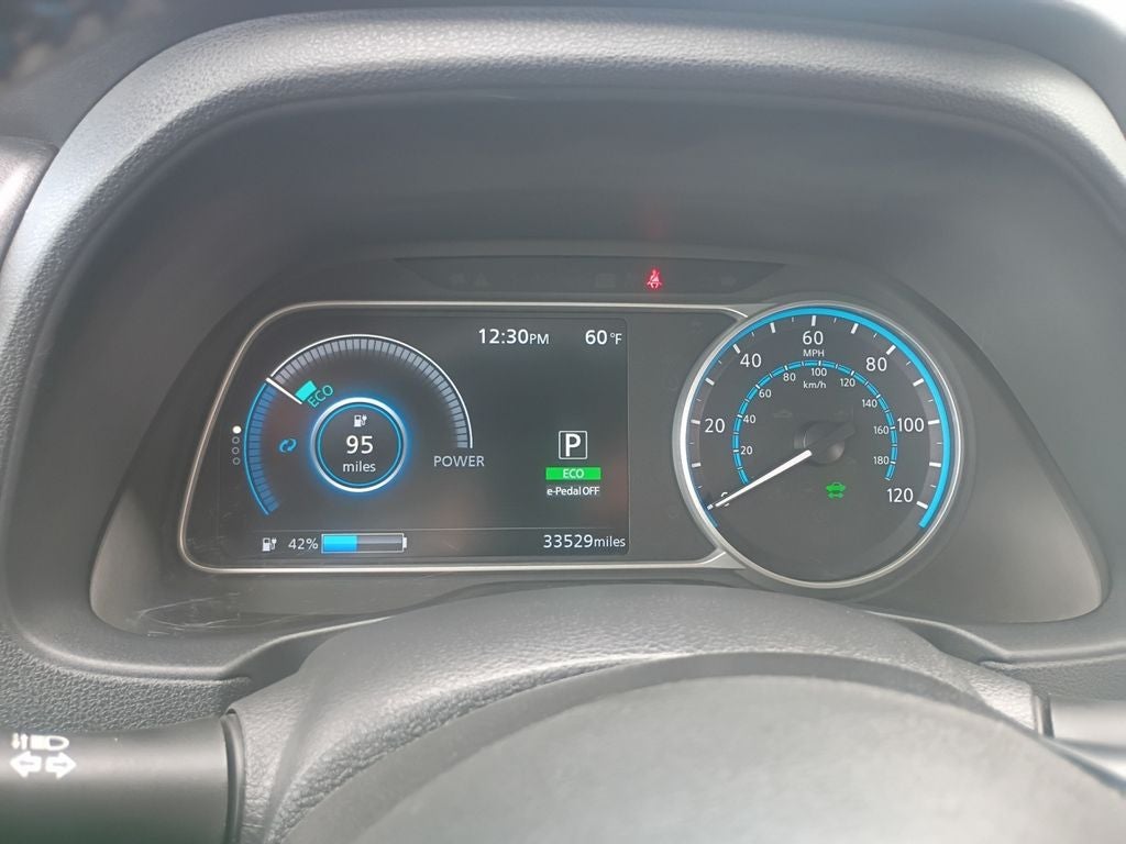2025 Nissan Leaf SV Plus
