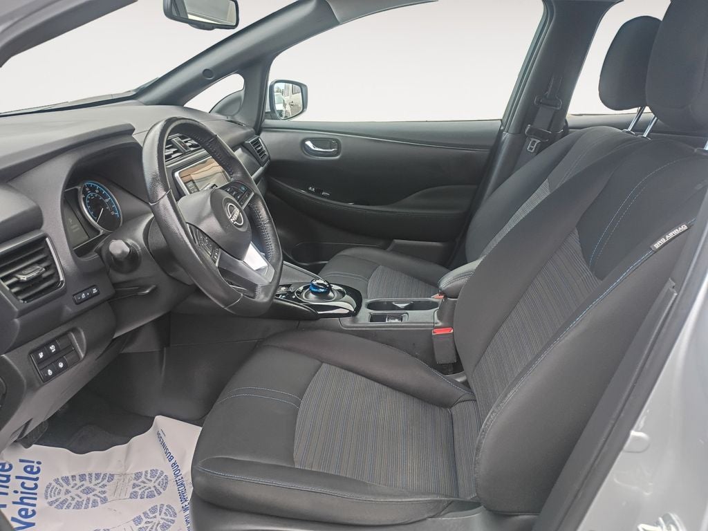 2025 Nissan Leaf SV Plus