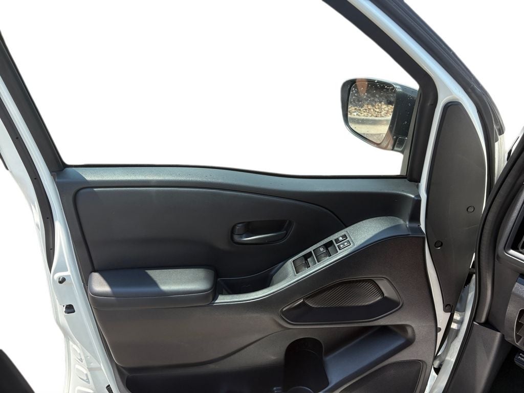 2025 Nissan Frontier S