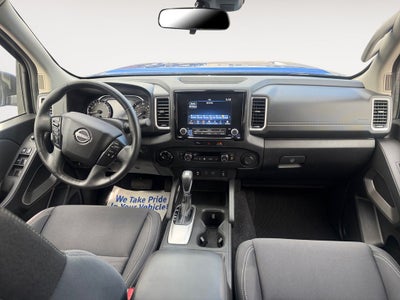 2024 Nissan Frontier SV