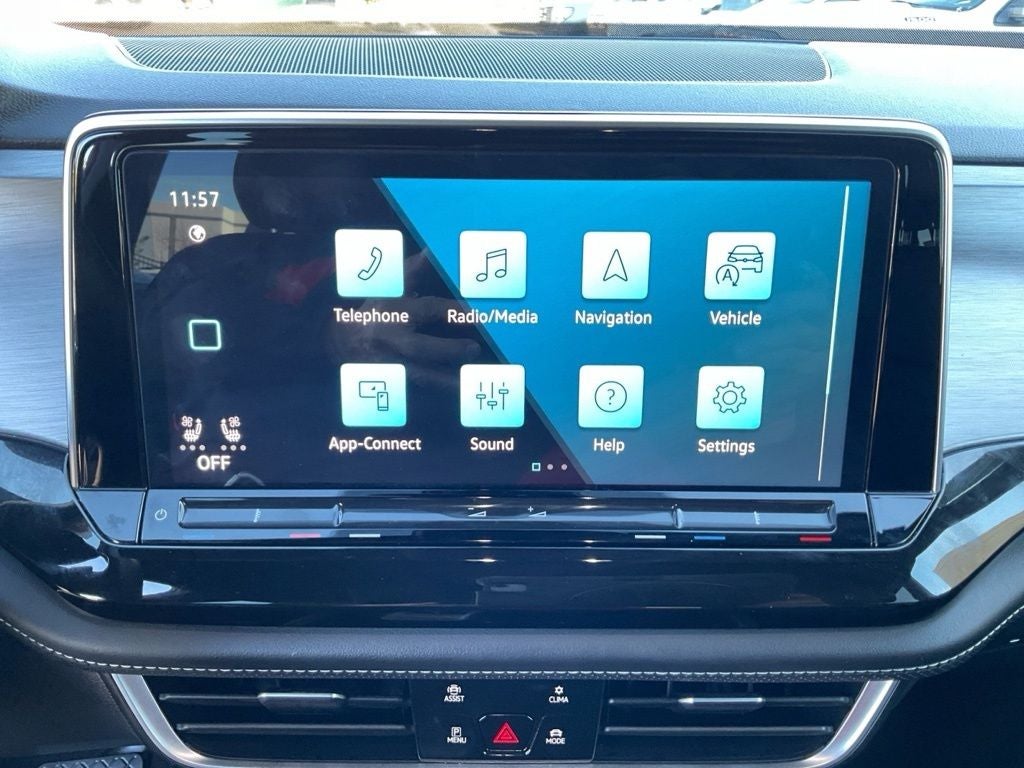 2025 Volkswagen Atlas Cross Sport 2.0T SE w/Technology