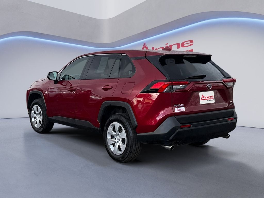 2025 Toyota RAV4 LE